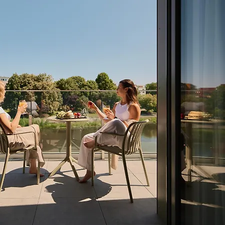 Persante Sunrise Collection By Downtown Apartmanhotel
