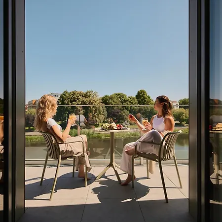 Persante Sunrise Collection By Downtown Apartmanhotel